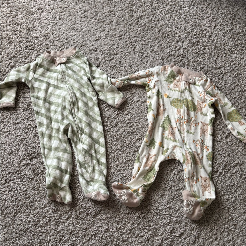 Burt’s bees 0-3 month pajamas 100% cotton